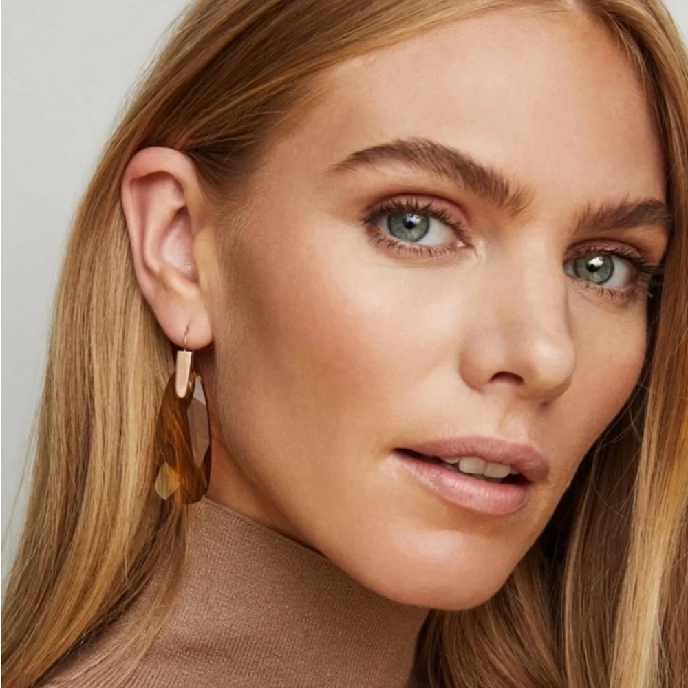 Kendra Scott Lavender Drop Earrings - Picture 3 of 9